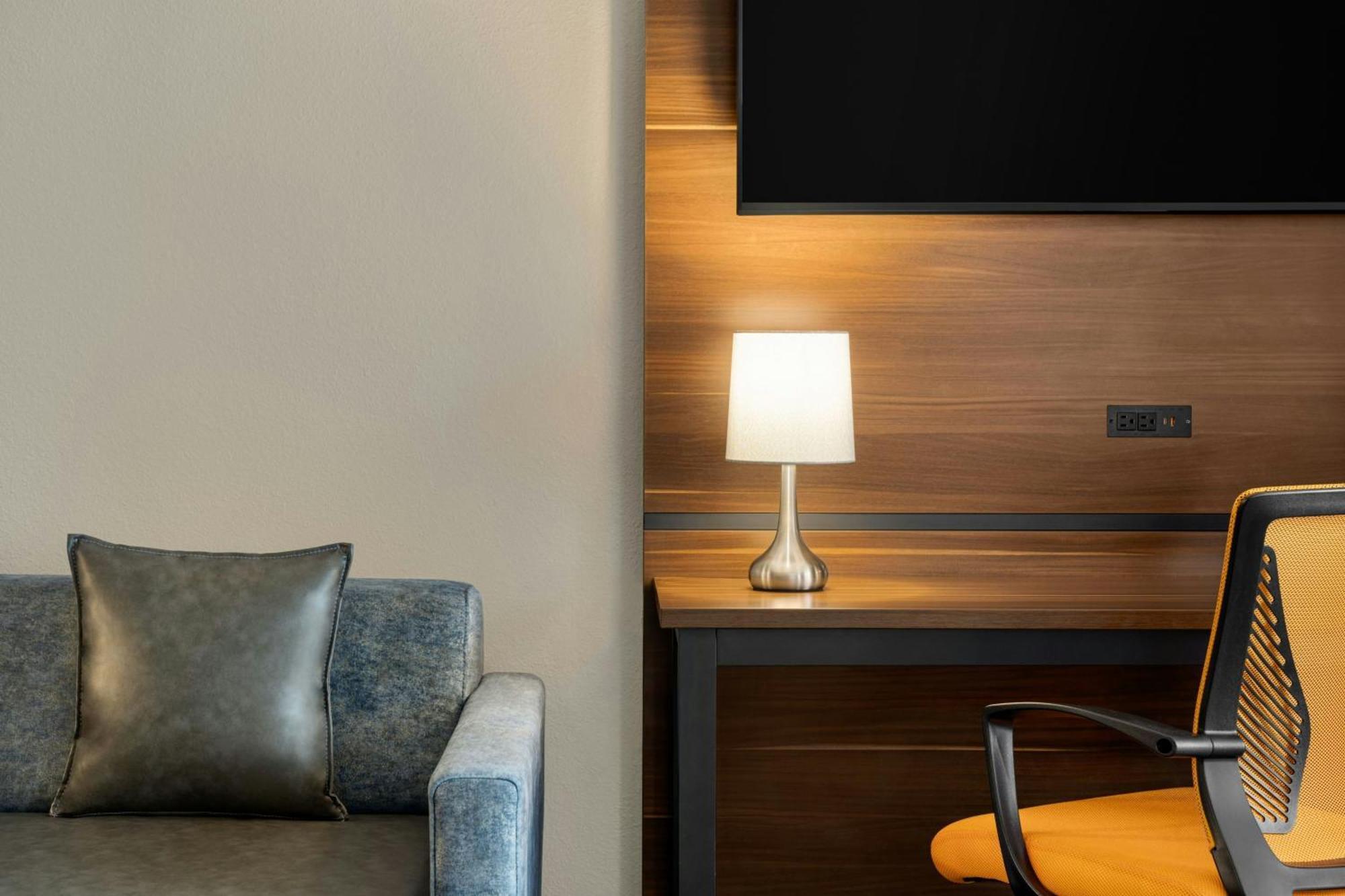 Four Points By Sheraton Columbus-Polaris Exterior foto