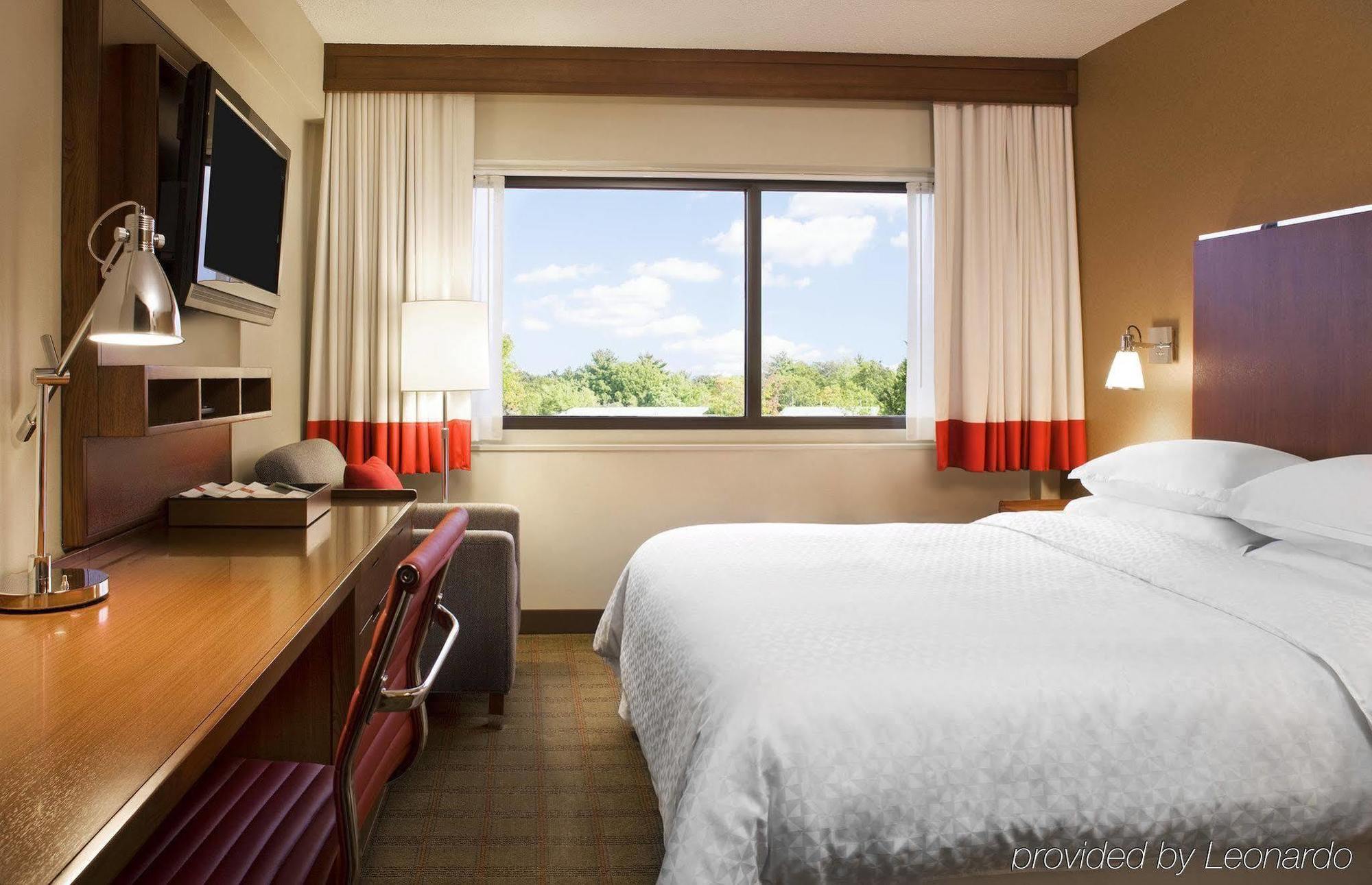 Four Points By Sheraton Columbus-Polaris Exterior foto